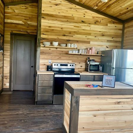 Bourbon Barrel Cottages #2 Of 5 On Kentucky Trail 로렌스버그 외부 사진