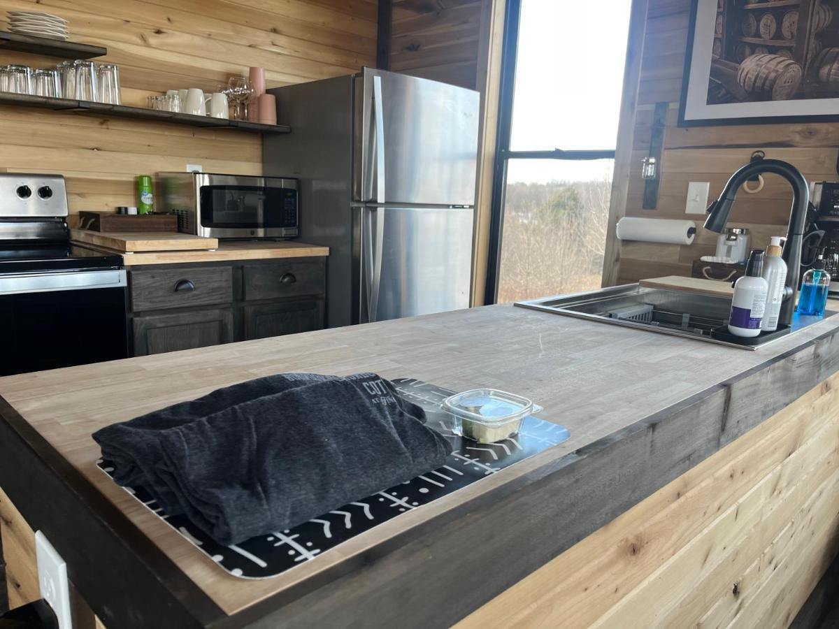 Bourbon Barrel Cottages #2 Of 5 On Kentucky Trail 로렌스버그 외부 사진