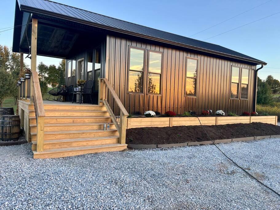 Bourbon Barrel Cottages #2 Of 5 On Kentucky Trail 로렌스버그 외부 사진