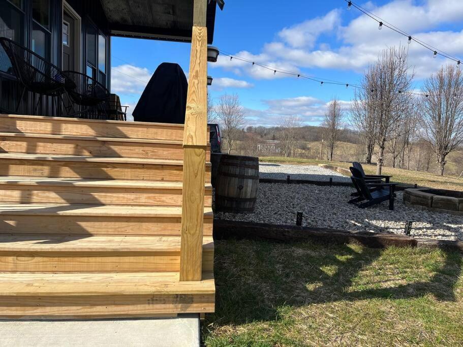 Bourbon Barrel Cottages #2 Of 5 On Kentucky Trail 로렌스버그 외부 사진